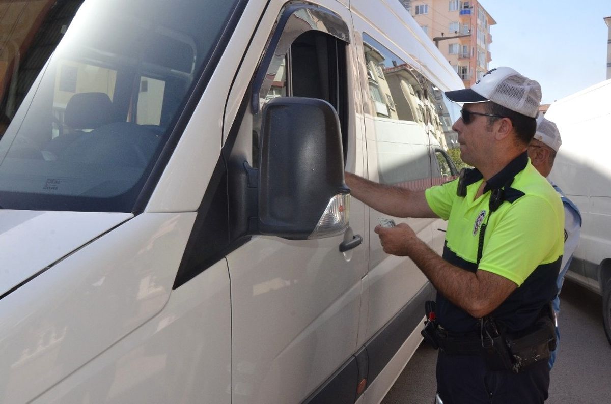 Okul Taşıtlarının Denetimi Devam Ediyor