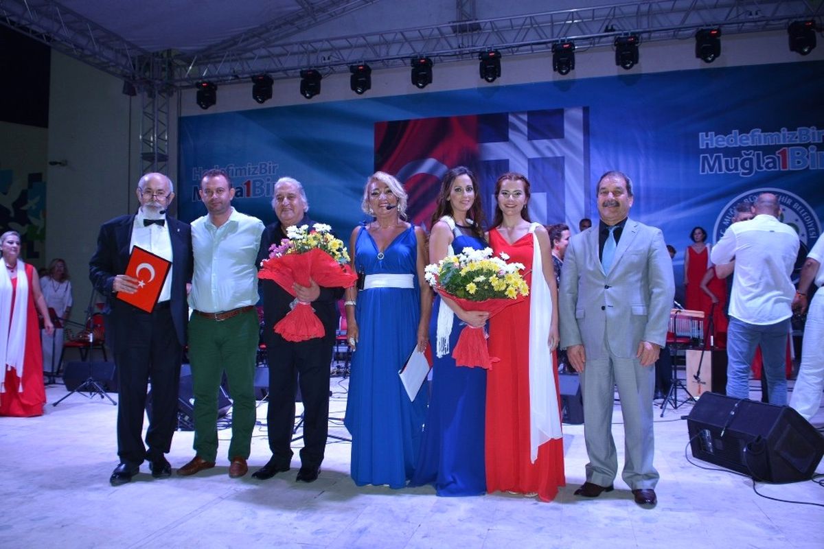 Türk -Yunan Dostluğu İçin Muhteşem Konser