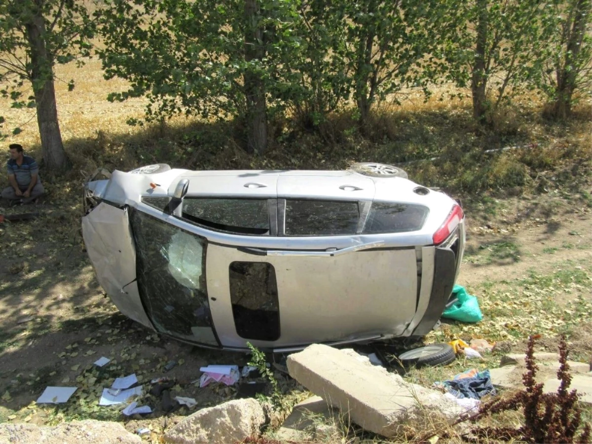Afyonkarahisar\'da Trafik Kazası: 4 Yaralı