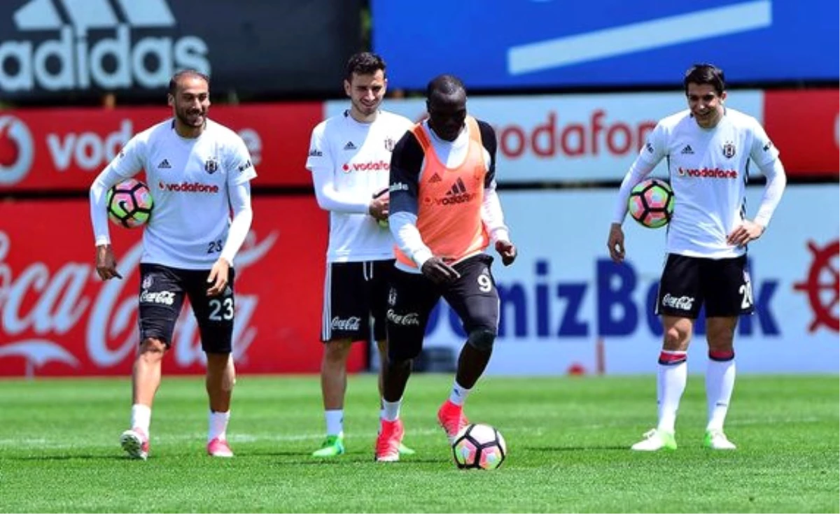 Beşiktaş\'ta Fenerbahçe Mesaisi