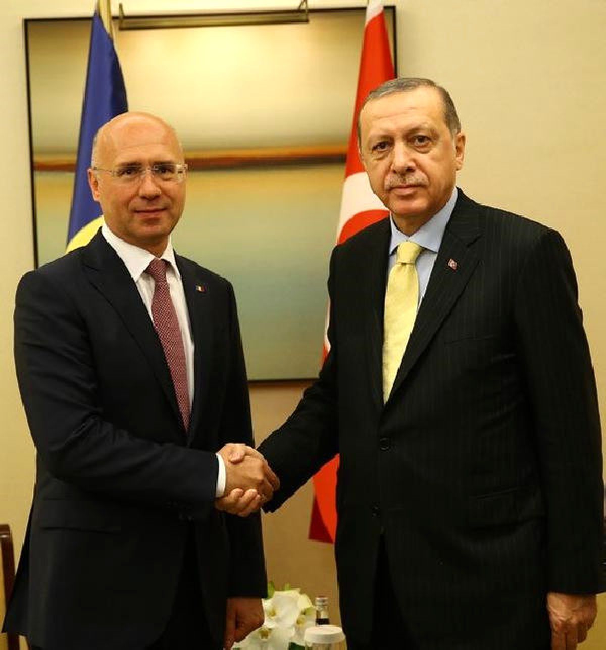 Cumhurbaşkanı Erdoğan, Moldova Başbakanı Filip ile Görüştü