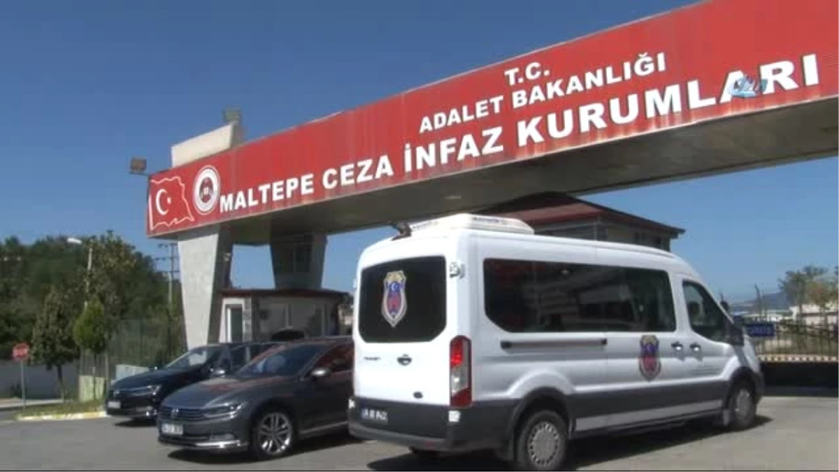 Dha İstanbul- (Ek Bilgilerle)tutuklu CHP Milletvekili Enis Berberoğlu Tedavi İçin Hastaneye...