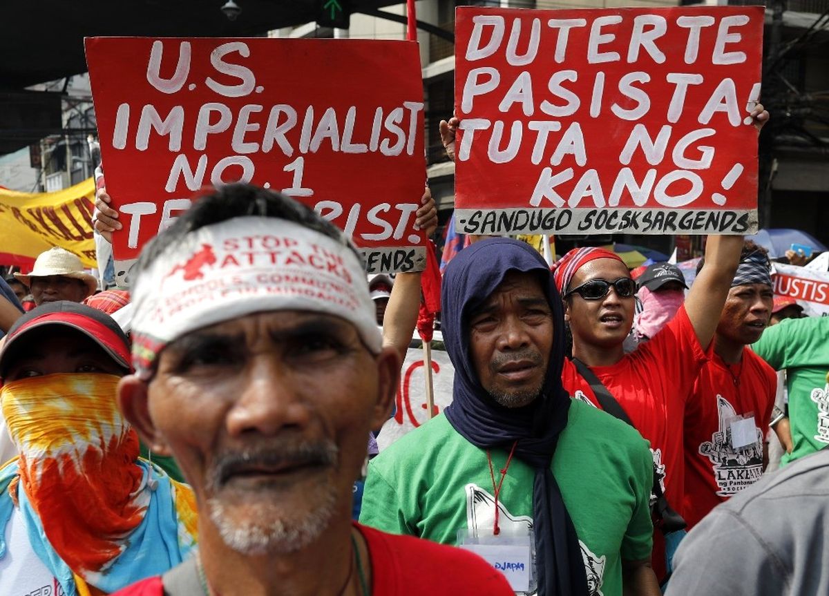 Filipinler\'de İlk Ulusal Protesto Günü Gerçekleşti
