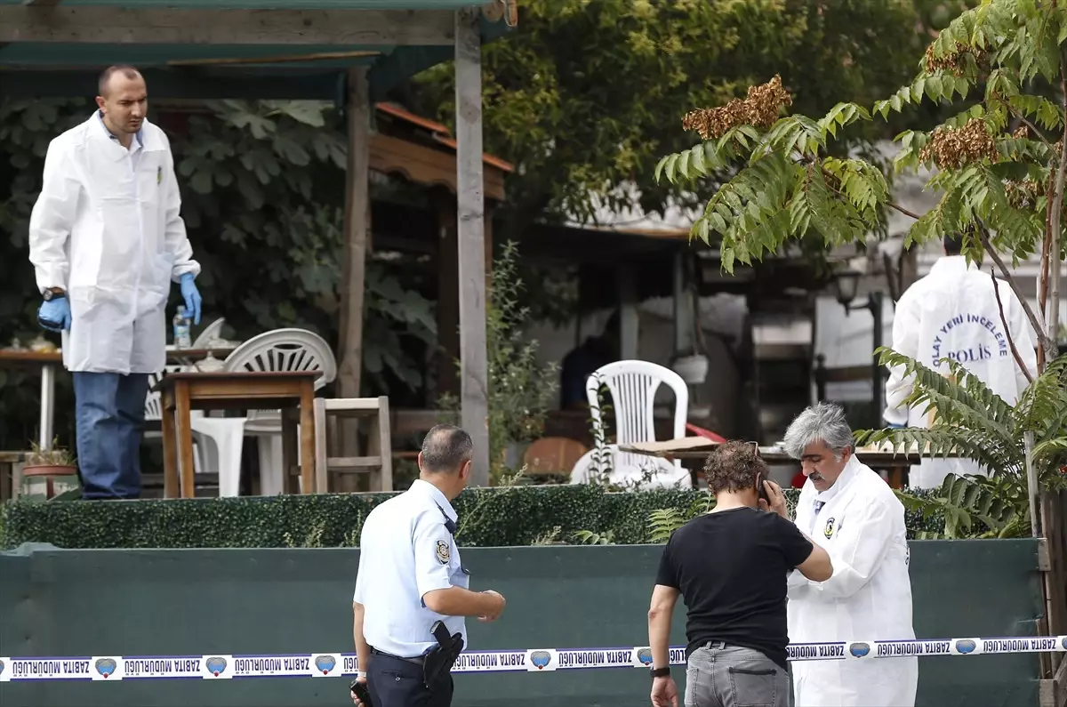 Güncelleme - İstanbul Adalet Sarayı Önünde Silahlı KavgaGözaltı Sayısı Güncellendi, Detaylar