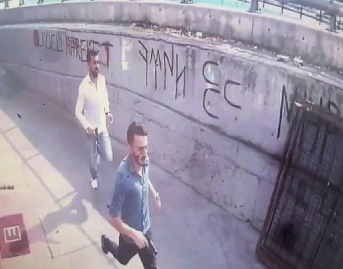 İstanbul Adalet Sarayında Çıkan Çatışmanın Zanlıları Böyle Kaçtı