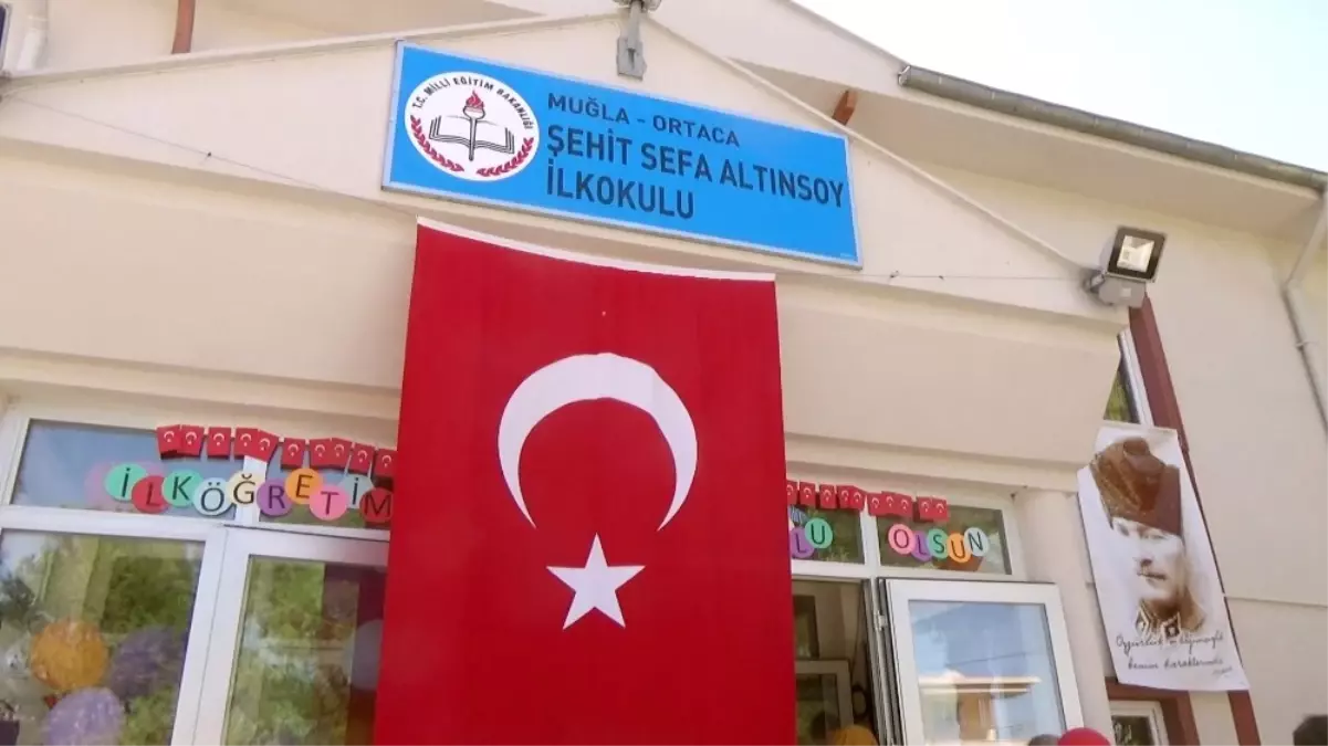 Muğla\'da, Şehit Sefa Altınsoy\'un Adı İlkokula Verildi