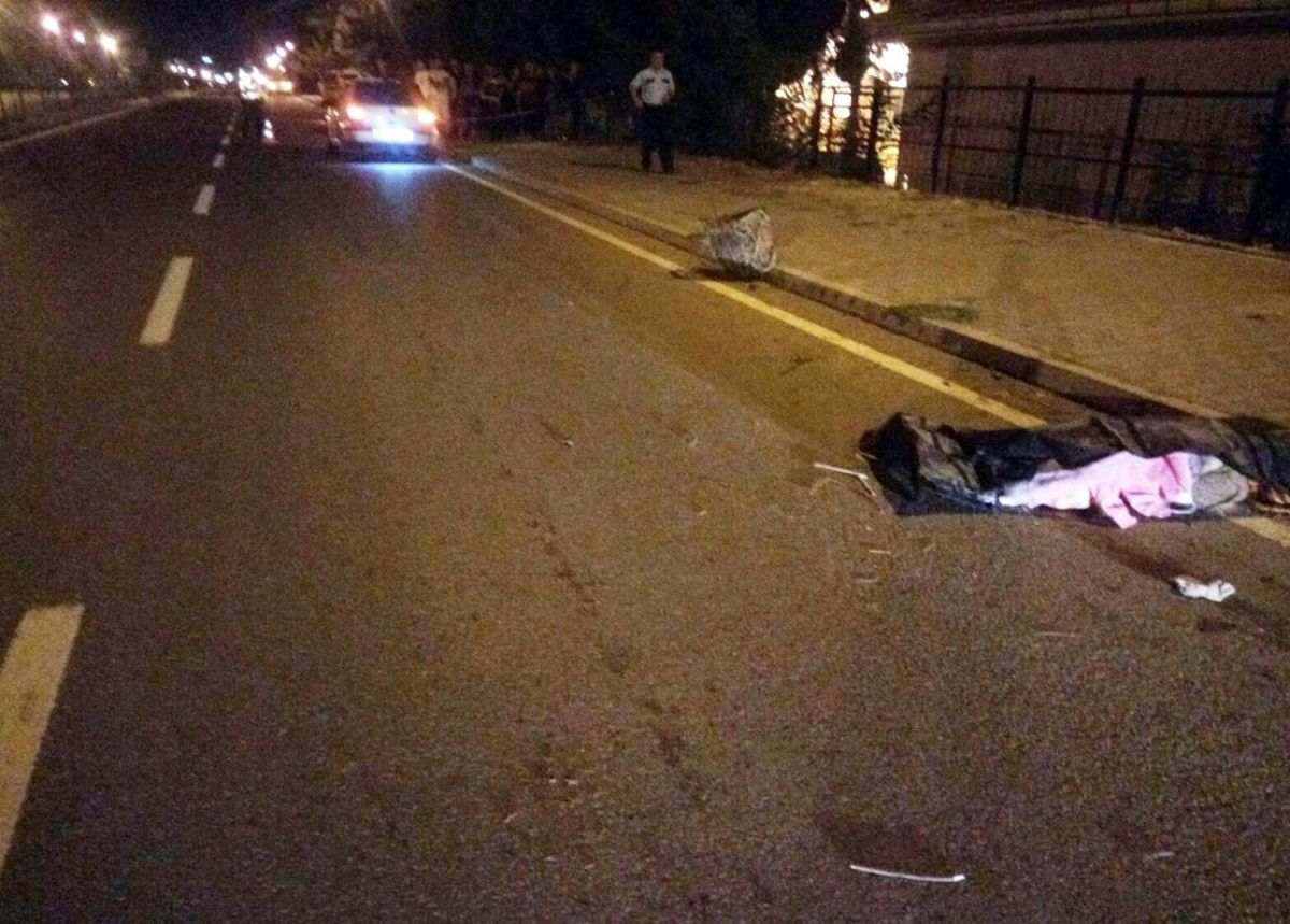 Otomobilin Çarptığı Yaşlı Kadın Öldü