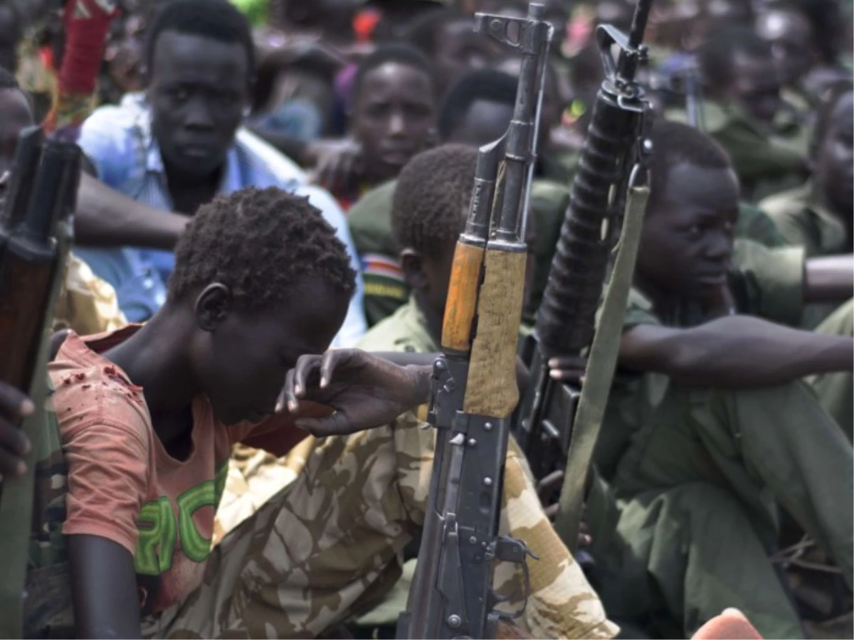 Sudan\'da Vatandaşların Elindeki Silahların Toplanması