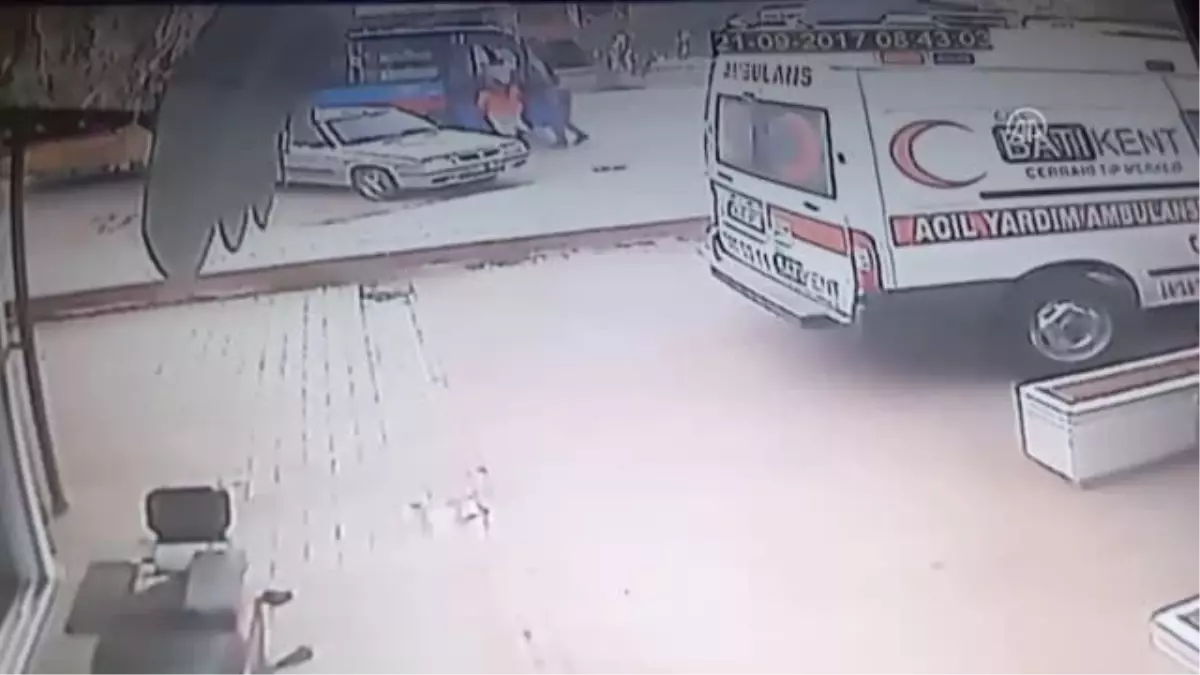 Trafik Kazası: 1 Ölü, 1 Yaralı