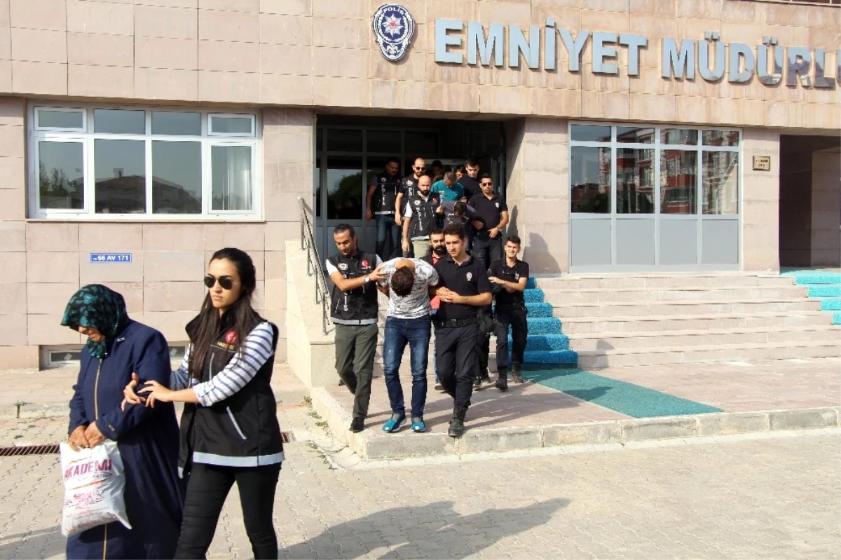 Yozgat\'ta Uyuşturucu Operasyonu: 8 Tutuklama