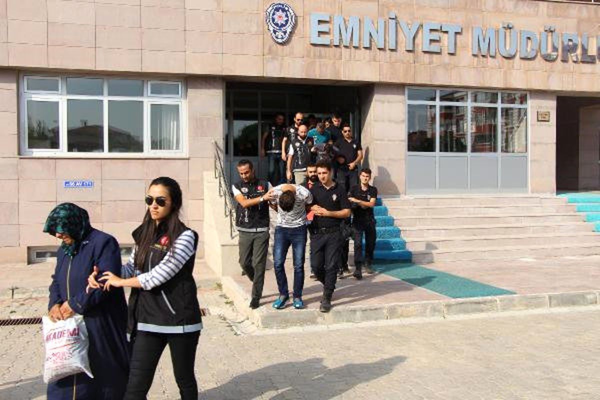 Yozgat\'ta Uyuşturucu Operasyonunda 8 Tutuklama