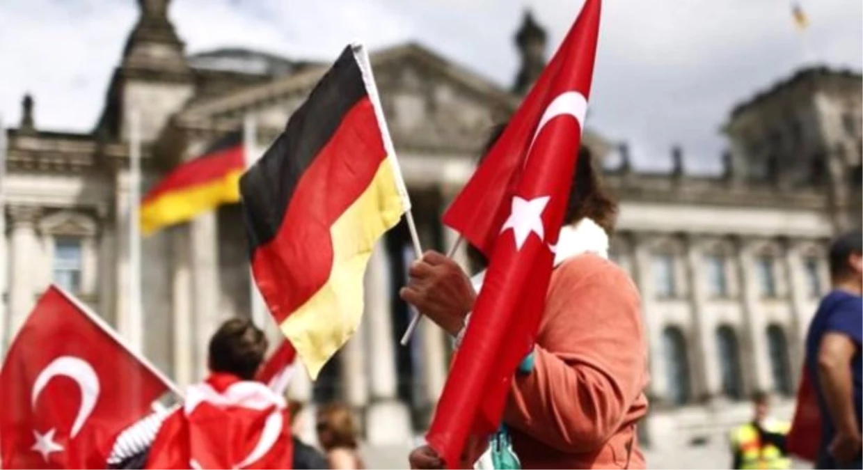 Almanya, Türkiye\'deki Alman Firmalarının Kredi Garantilerini Sınırlandırdı
