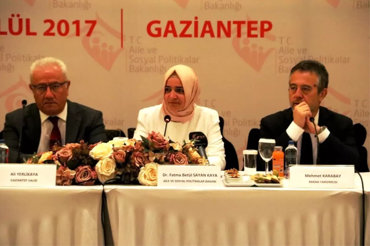 Bakan Kaya, Gaziantep\'te İl Değerlendirme Toplantısına Katıldı