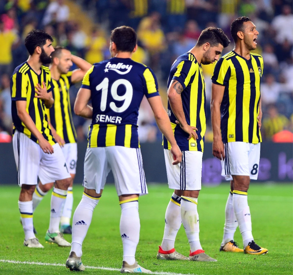 Fenerbahçe, Kadıköy\'de Galibiyete Hasret