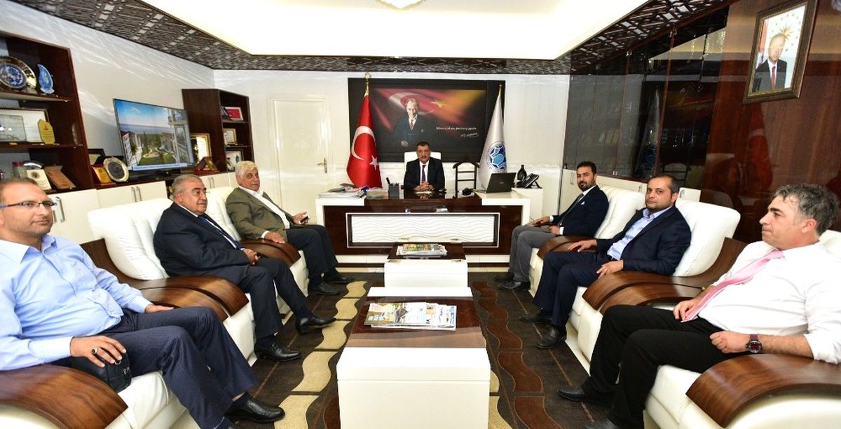 Gürkan\'dan Erbakan\'a Övgü