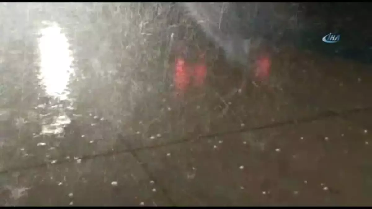 İstanbul\'da Dolu Yağışı