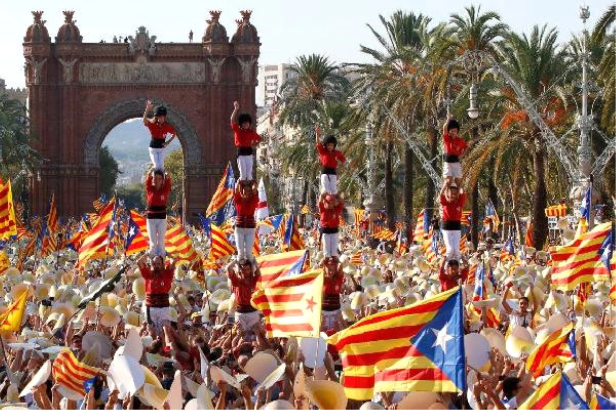 Katalonya\'da Referandum Gerginliği Büyüyor