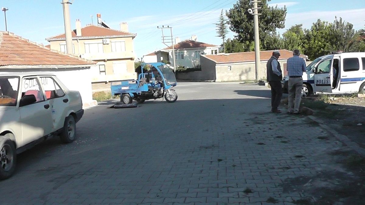 Kulu\'da Trafik Kazası: 2 Yaralı