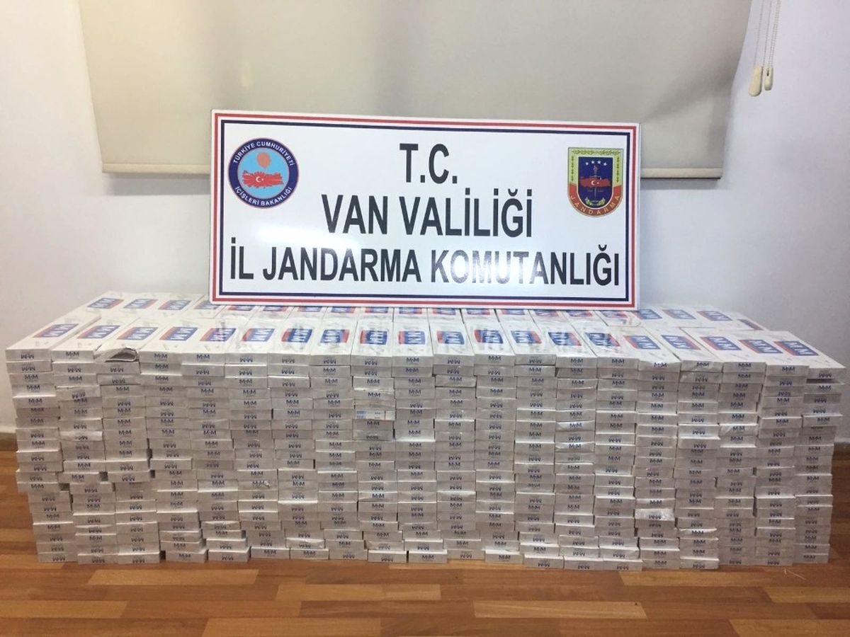 Van Merkezli Kaçak Sigara Operasyonu: 16 Gözaltı