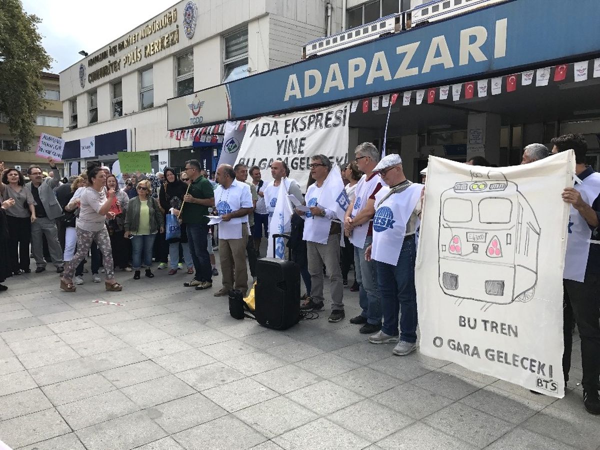 Ada Express\'i İçin Eylem Yaptılar