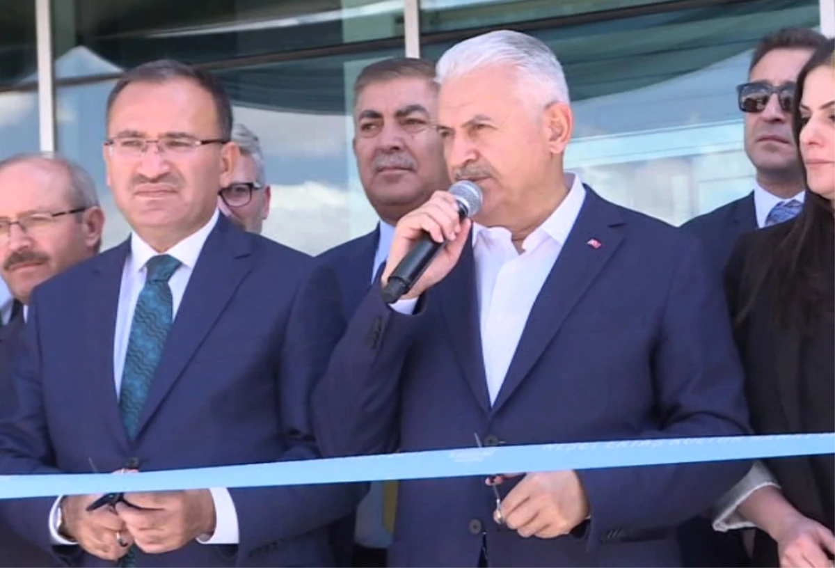 Başbakan, Neşet Ertaş Kültür Merkezinin Açılışını Yaptı