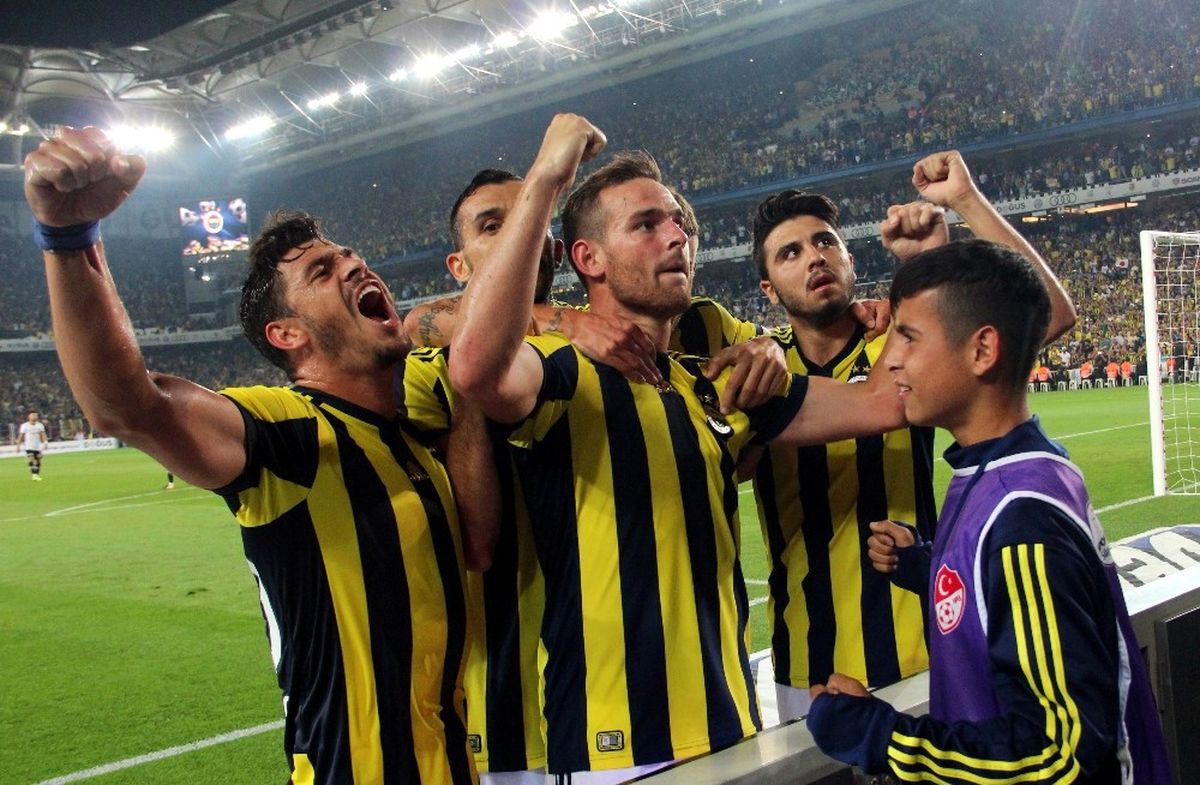 Derbide 3 Puan Fenerbahçe\'nin