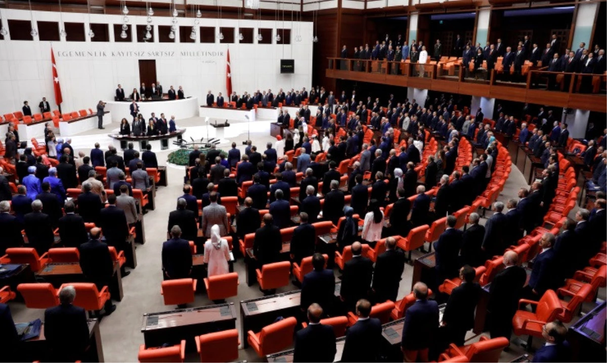 Dha Ankara- Meclis Olağanüstü Toplandı, Tezkere Görüşmeleri Başladı (1)