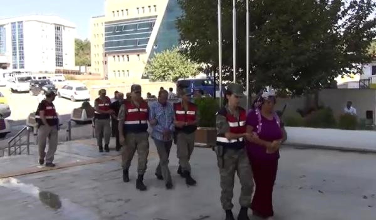 Elazığ\'da Fuhuş Operasyonu: 5 Kişi Tutuklandı
