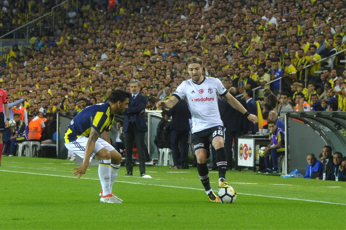 Fenerbahçe 15 Maçtır Beşiktaş\'a Yenilmiyor