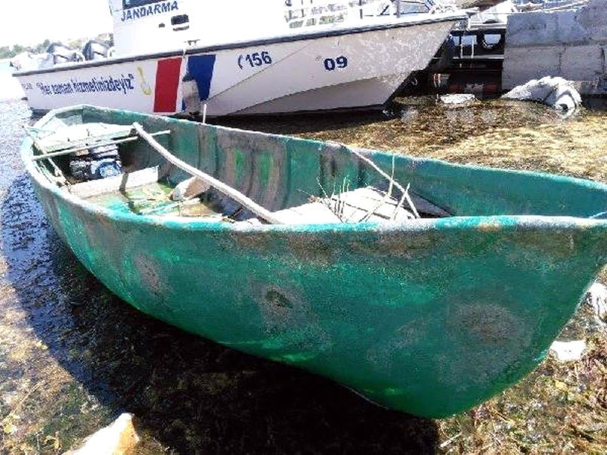 Gölde Elektroşoklu Balık Avlayan 2 Kişiye 9 Bin 300 Lira Ceza