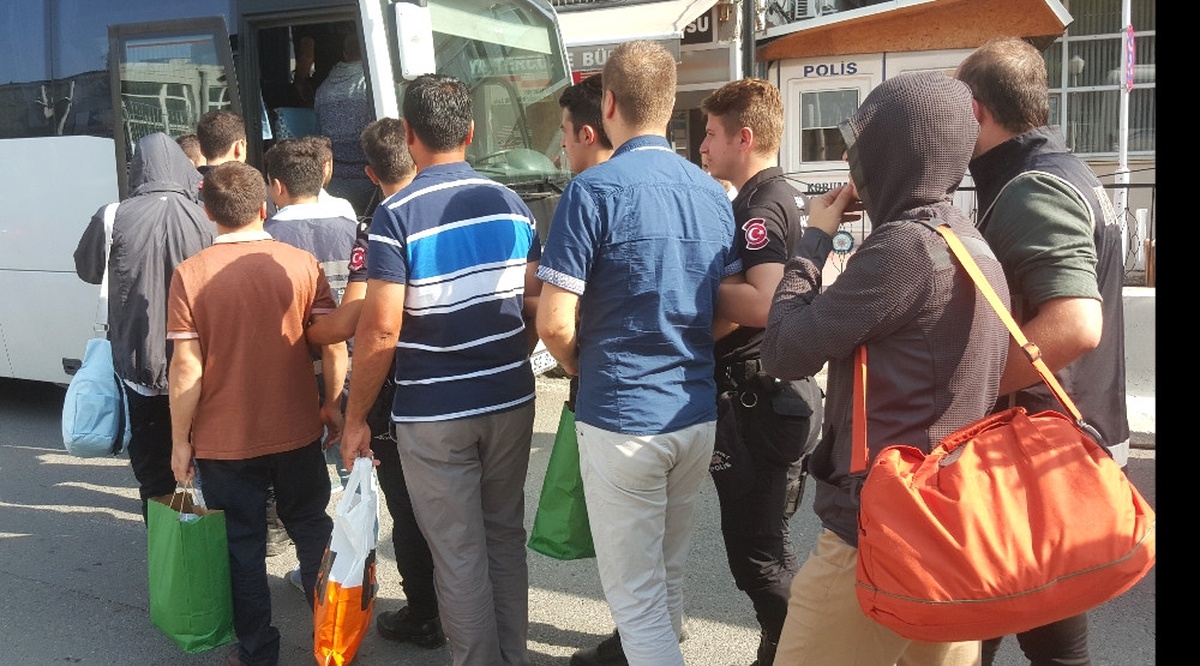 İstanbul Merkezli Bylock Operasyonunda 11 Kişi Tutuklandı
