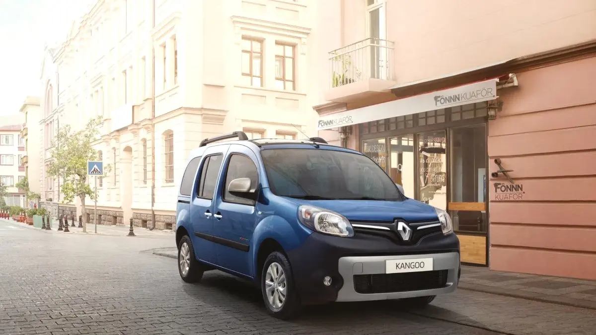 Renault Kangoo Binek 1.5 Dizel, Yarısı Şimdi Kalanı 2018\'de Öde