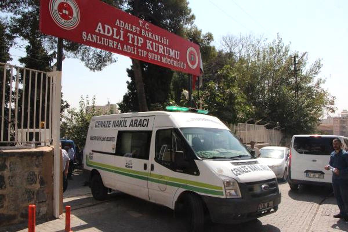 16 Yaşındaki Çocuk, Ağabeyini Bıçaklayıp Öldürdü