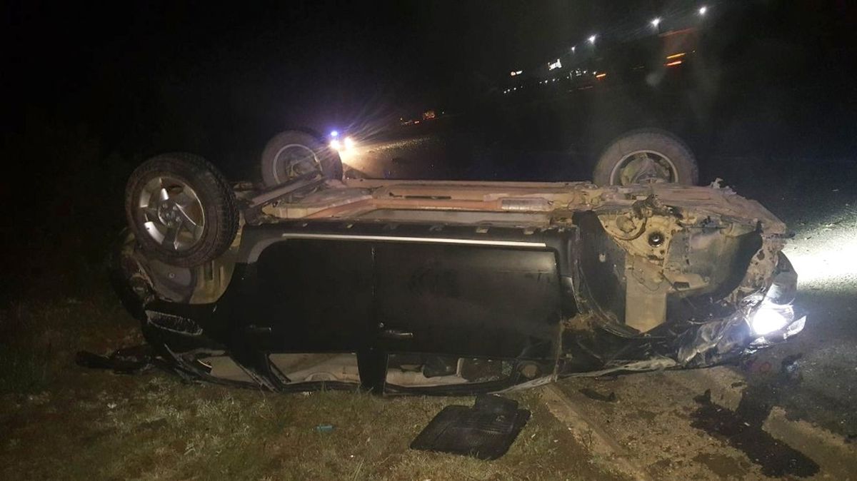 Alkollü Sürücü, Maket Polis Aracına Çarptı