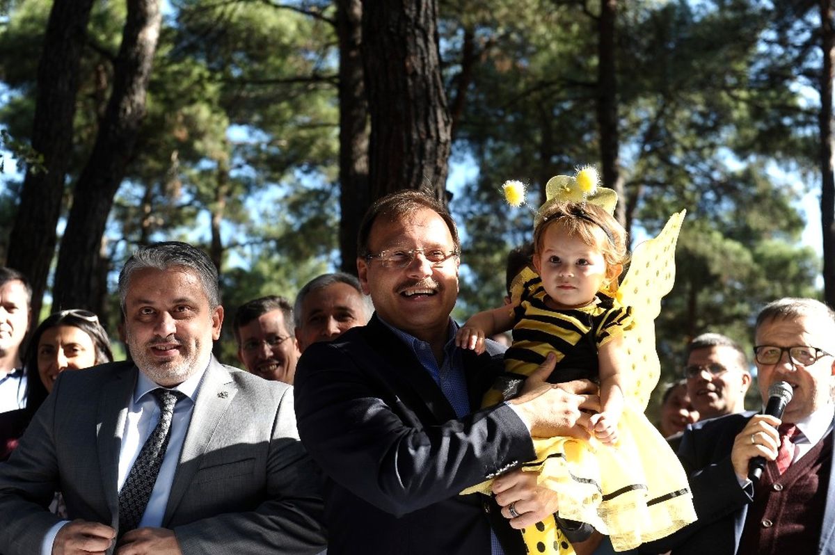Başbakan Yardımcısı Çavuşoğlu: "Birileri Varsın Çıldırsın"