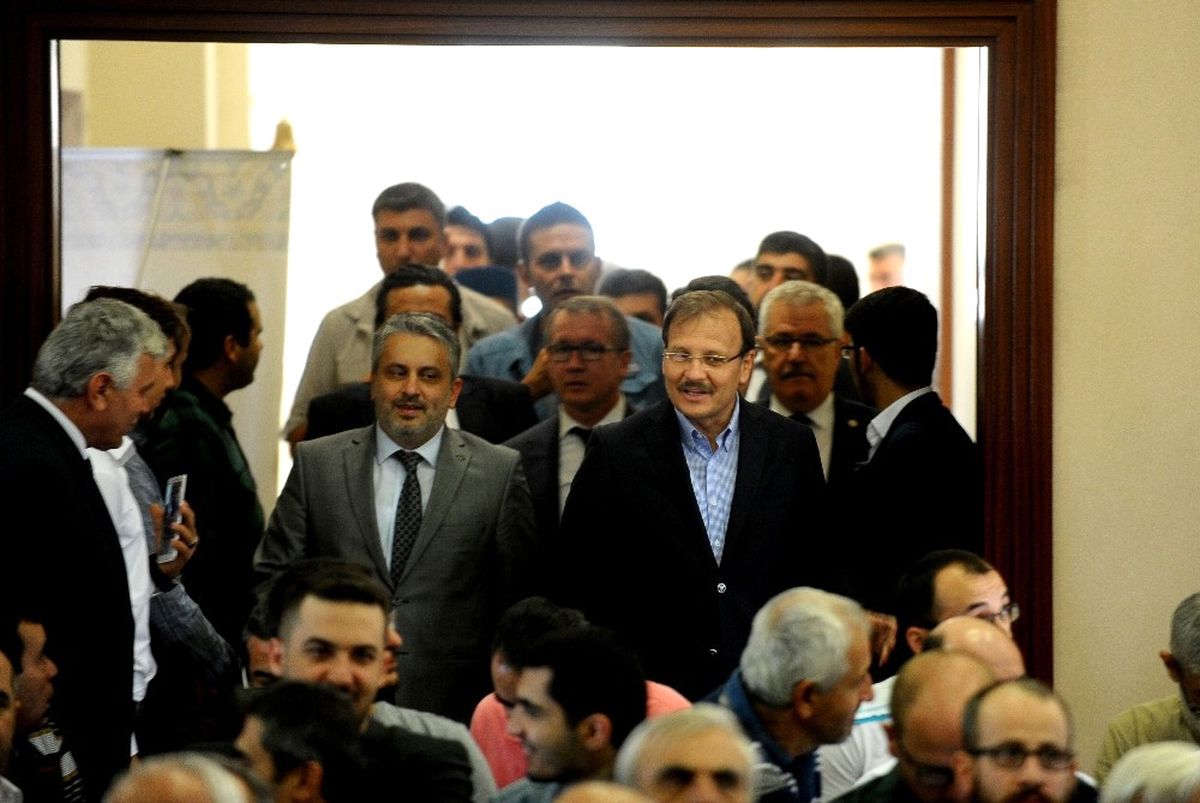 Başbakan Yardımcısı Çavuşoğlu: "Nerede Mağdur Varsa Ona El Uzatmaya Çalışıyoruz"
