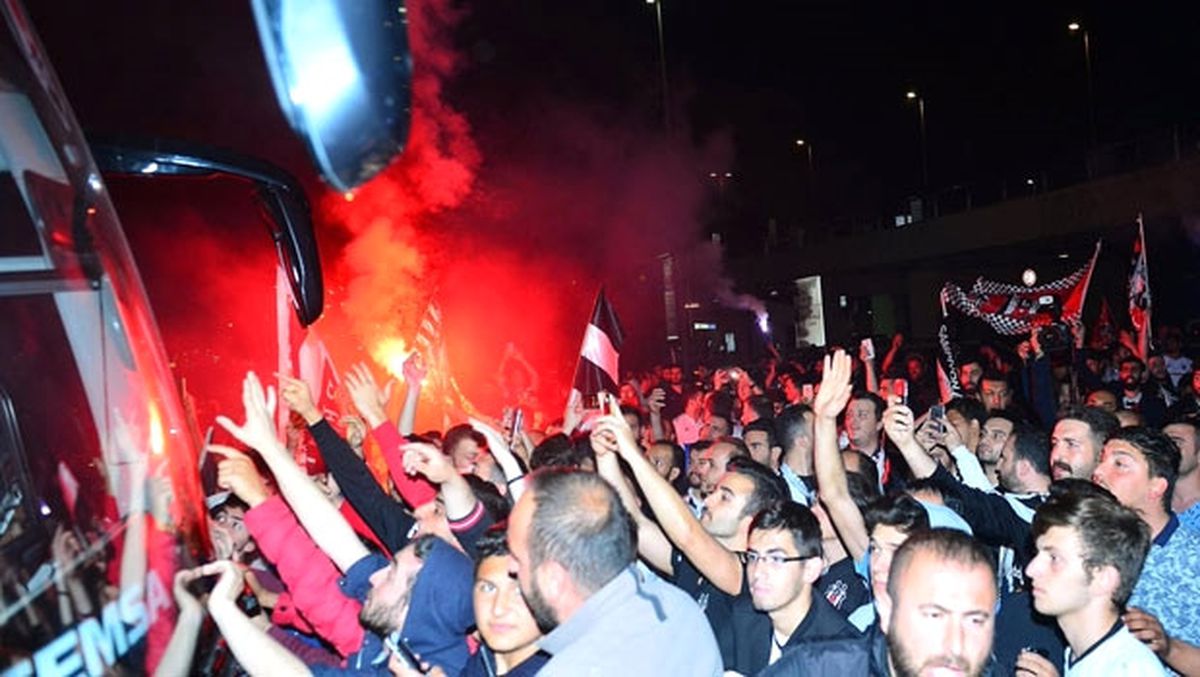 Beşiktaş\'a Coşkulu Karşılama