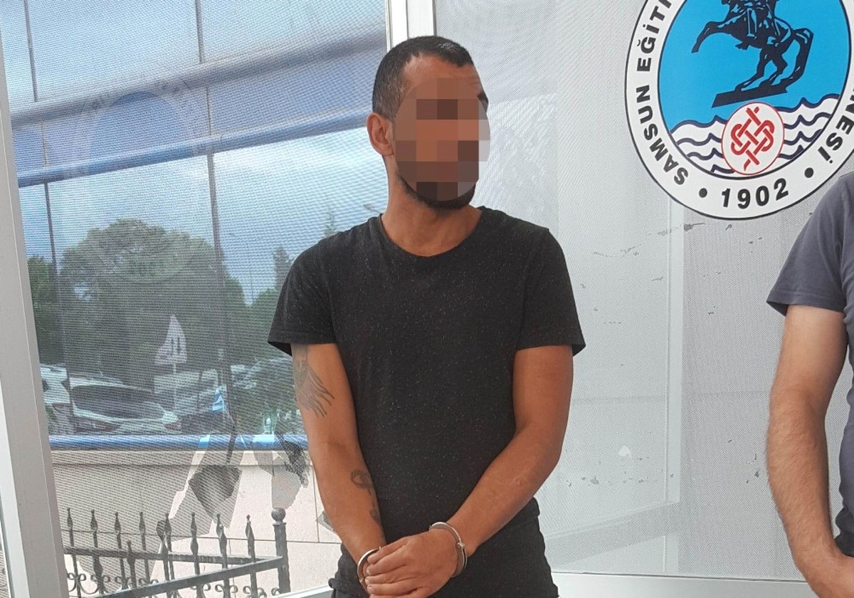 Çantasında Bonzai ile Geçen Kadın Gözaltına Alındı