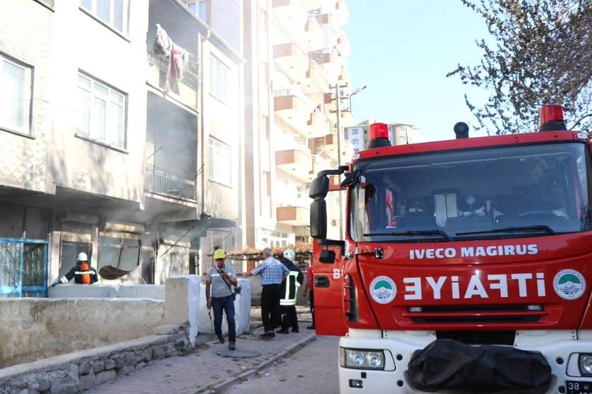 Çorakçılar Mahallesi\'nde Korkutan Yangın