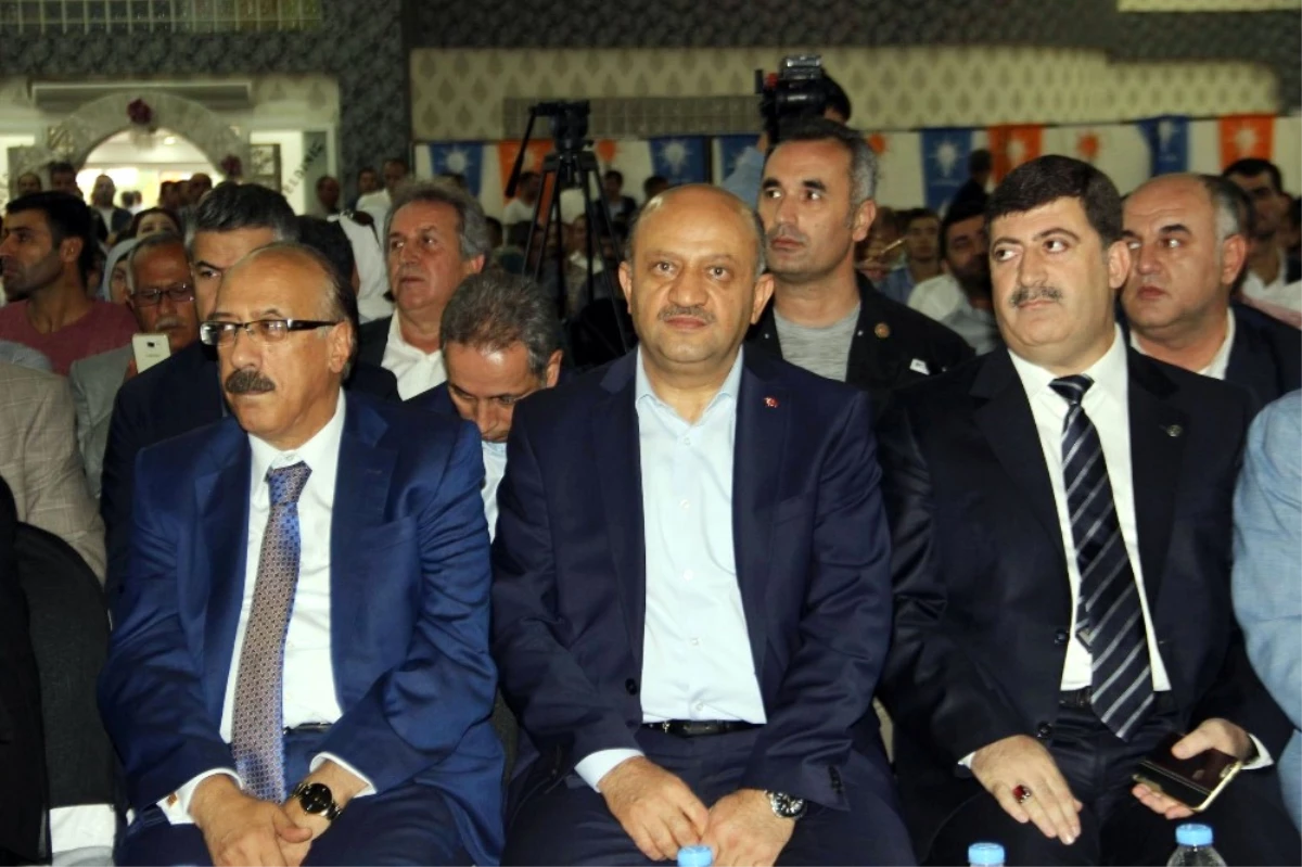 Işık, AK Parti Yenişehir Kongresine Katıldı