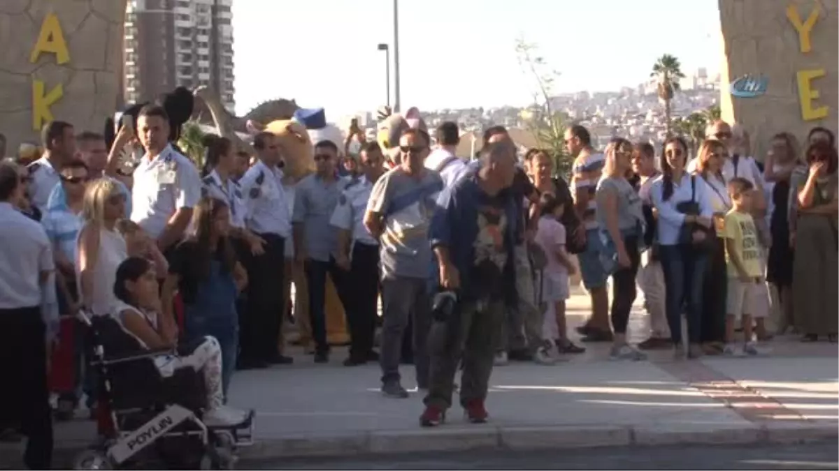 İzmir\'de Evrensel Çocuk Müzesi ve Eğitim Kampüsü Açıldı