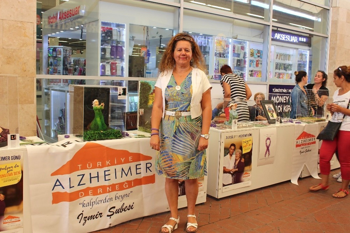 Şeker Pastalarla Alzheimer Hastalığına Dikkat Çekildi