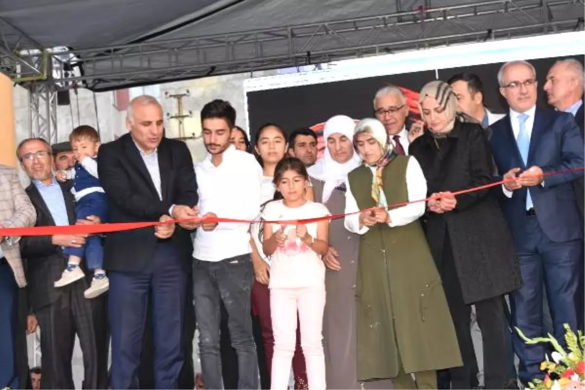 Van\'da Şehit Polis Memuru Adına Park Açıldı