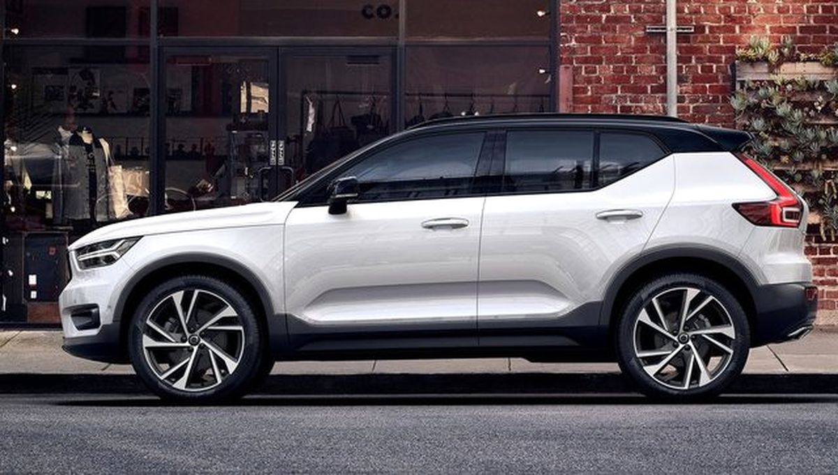 Volvo, Xc40 Crossover Modelini Yeni Bir Yenileme Planı ile Duyurdu