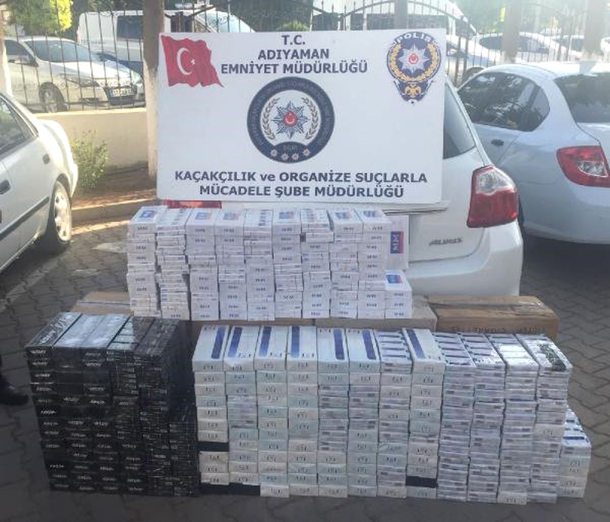 Adıyaman\'da 9 Bin 160 Paket Kaçak Sigara Ele Geçirildi