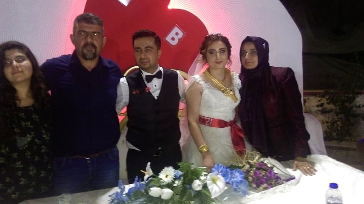 AK Parti ve Mhpli Başkanlar El Ele Halay Çekti