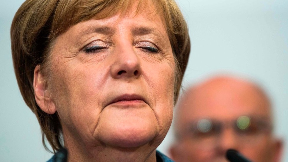 Angela Merkel\'in En Kötü Zaferi