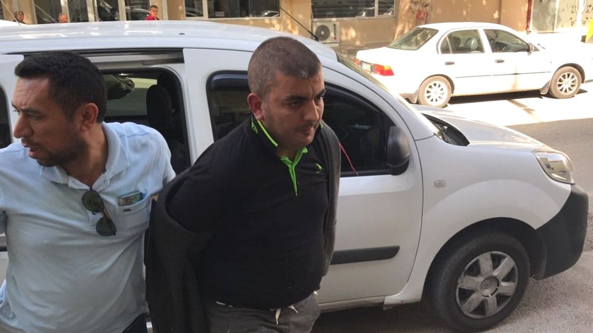 Çalıntı Araçla Kaçan 2 Şüpheli Kıskıvrak Yakalandı