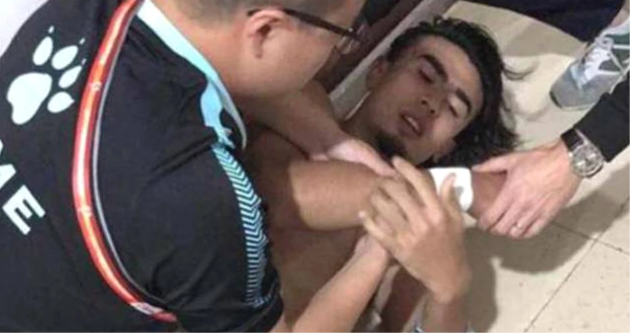 Çinli Güvenlik Görevlileri, Maçın Devre Arasında Futbolcuları Dövdü