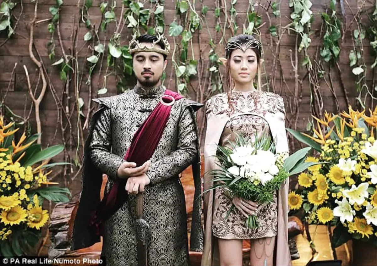 Böyle Düğün Görülmedi! Gelin Elf, Damat Game of Thrones Kralı Oldu